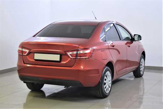   Lada Vesta