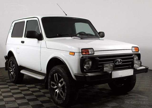 Lada 2121 1.7i MT (83 л.с.) 2016 г.