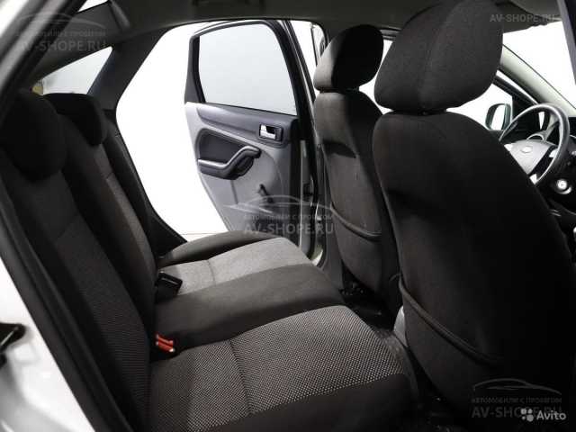 Ford Focus 2 1.6i  MT (115 л.с.) 2011 г.