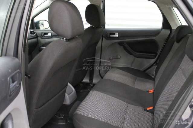 Ford Focus 2 1.6i AT (100 л.с.) 2011 г.
