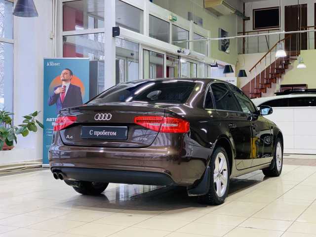 Audi A4 1.8i CVT (170 л.с.) 2014 г.