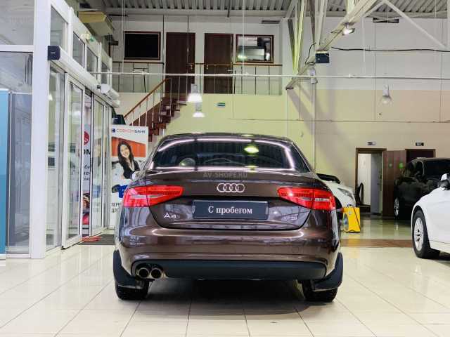 Audi A4 1.8i CVT (170 л.с.) 2014 г.