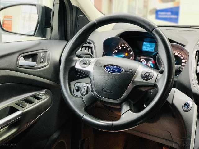 Ford Kuga 2.5i AT (150 л.с.) 2014 г.