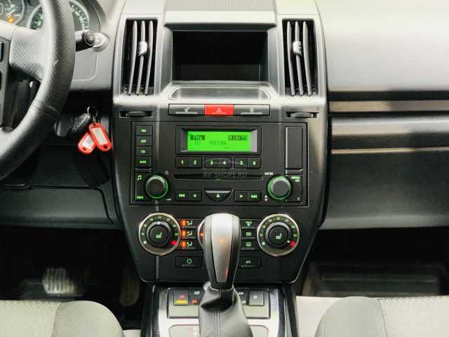 Land Rover Freelander 2.2d AT (190 л.с.) 2011 г.