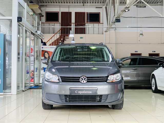    Volkswagen Touran
