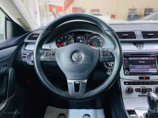Volkswagen Passat CC 1.8i AMT (152 л.с.) 2013 г.
