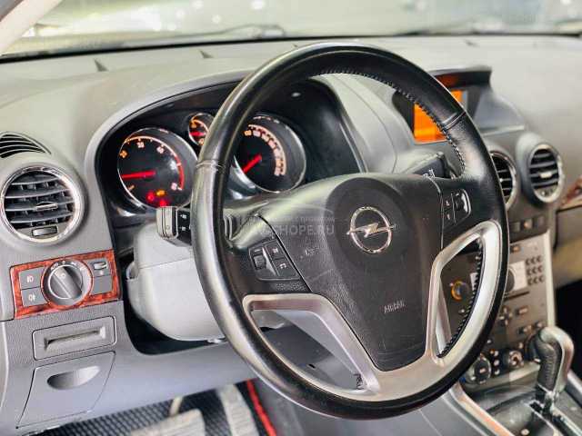 Opel Antara 2.2d AT (184 л.с.) 2013 г.