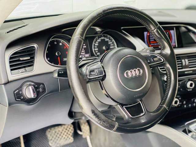 Audi A4 1.8i CVT (170 л.с.) 2012 г.