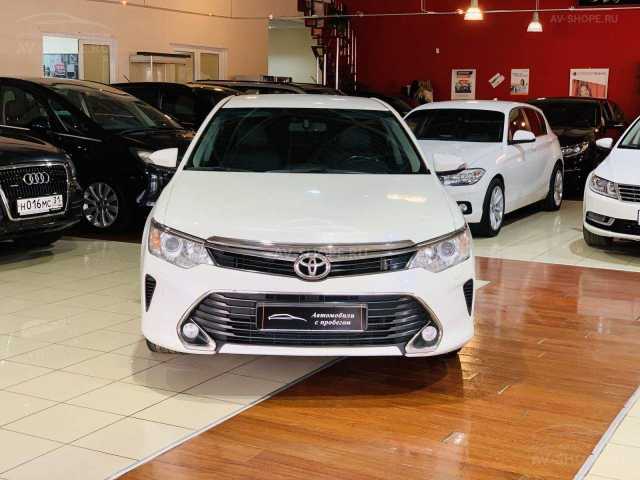    Toyota Camry