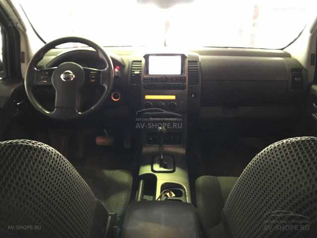 Nissan Pathfinder 2.5d AT (174 л.с.) 2008 г.