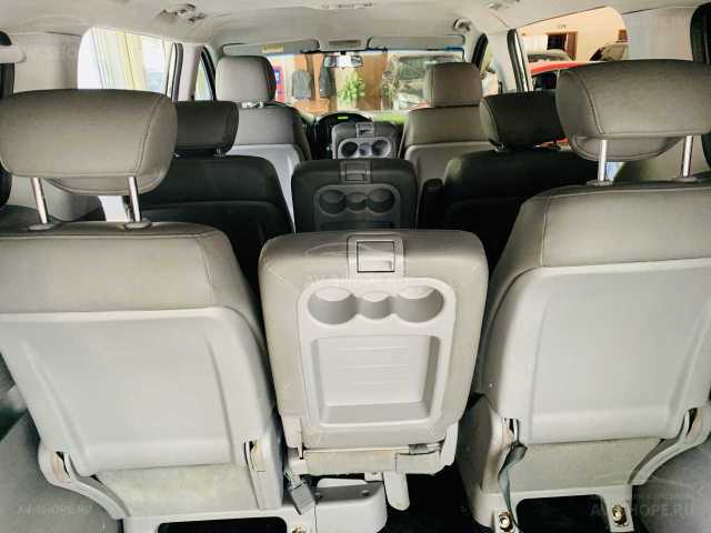 Hyundai Grand Starex 2.5d AT (174 л.с.) 2008 г.