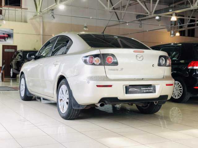 Mazda 3 1.6i  MT (105 л.с.) 2008 г.