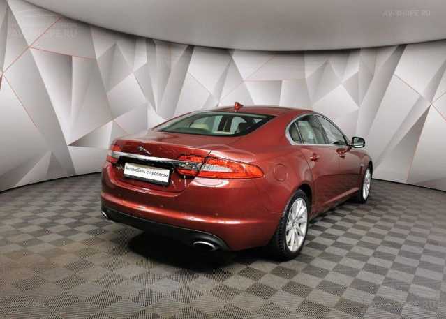    Jaguar XF