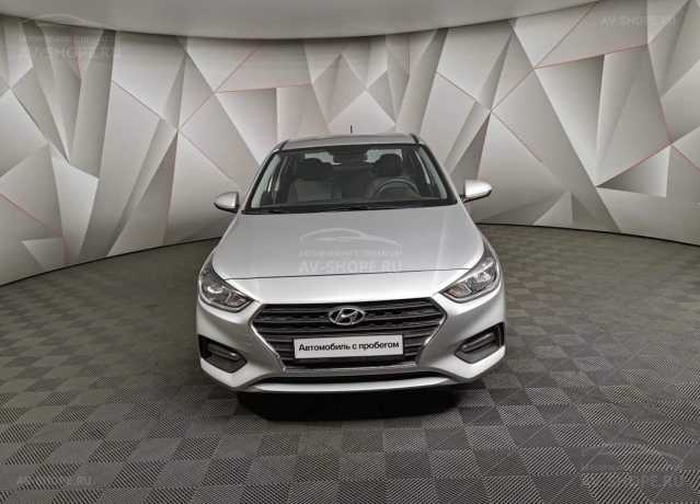    Hyundai Solaris
