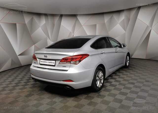    Hyundai I-40