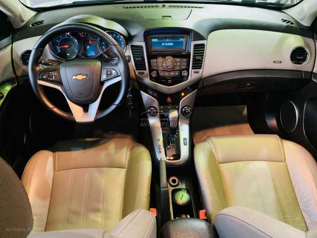 Chevrolet Cruze 1.8i AT (141 л.с.) 2012 г.