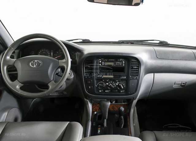 Toyota Land Cruiser 4.7i AT (235 л.с.) 2001 г.