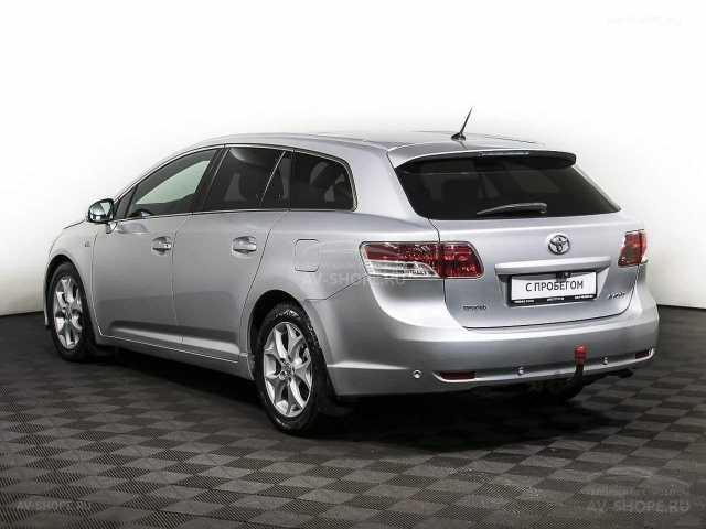 Toyota Avensis 2.2d AT (150 л.с.) 2010 г.
