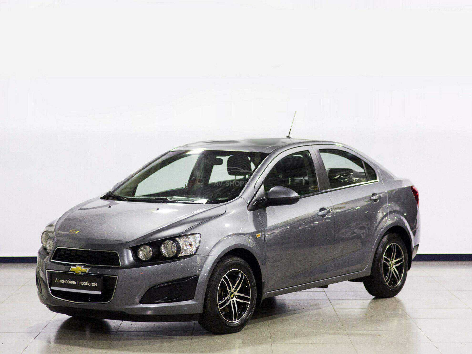 Купить Chevrolet Aveo 1.6 MT (115 л.с.) 2014 года, с пробегом в кредит | Шевроле  Авео 1.6 MT (115 л.с.), серый, 52 000 км за 390 000 руб. | Лот №4541 |  Подержанные автомобили в кредит от автосалона Автомобили с пробегом, Москва