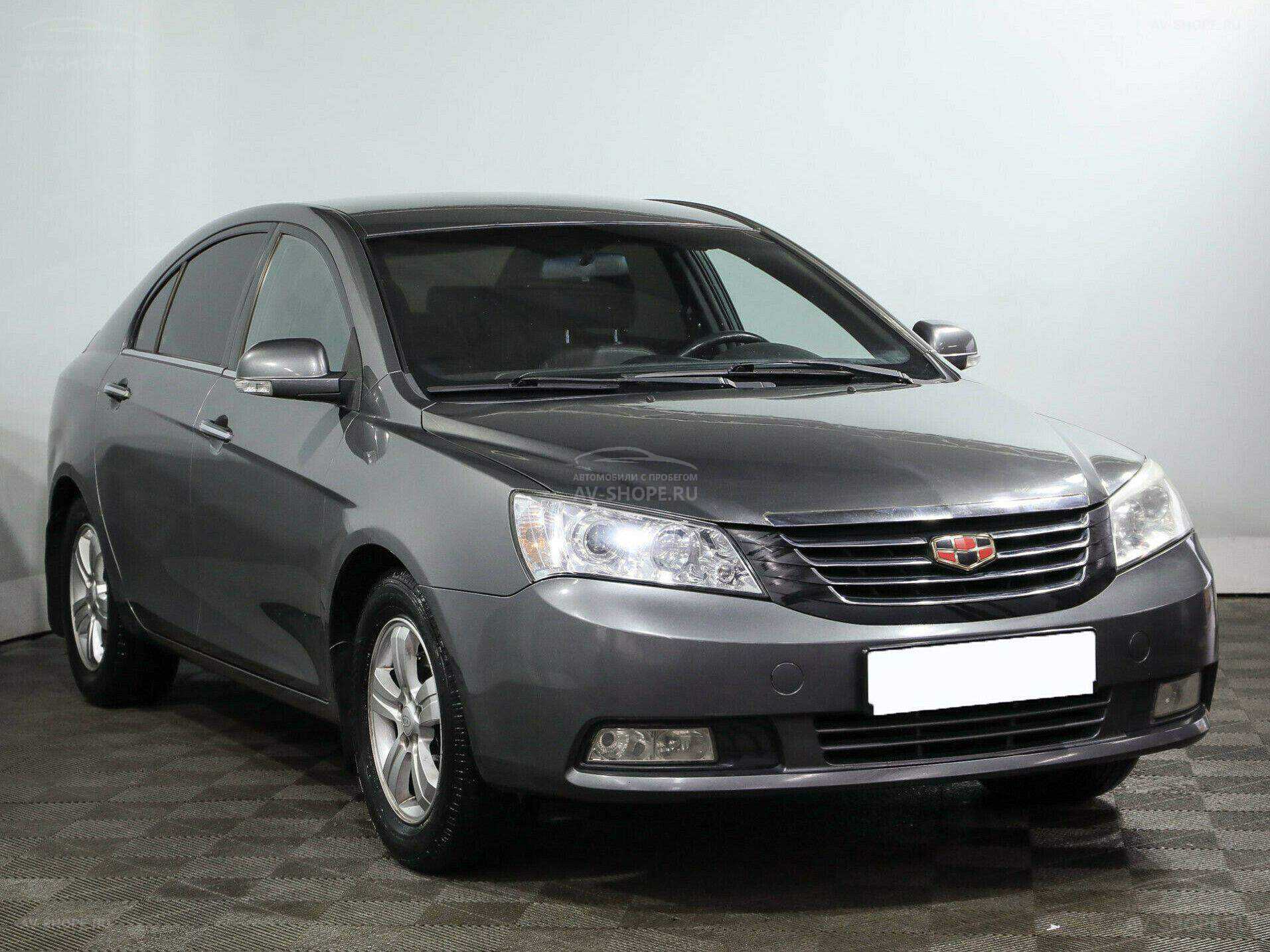 Джили в кредит. Geely Emgrand ec7 серый. Geely Emgrand 7 2014. Geely 2014 седан. Geely Emgrand ec7 1.8 CVT.