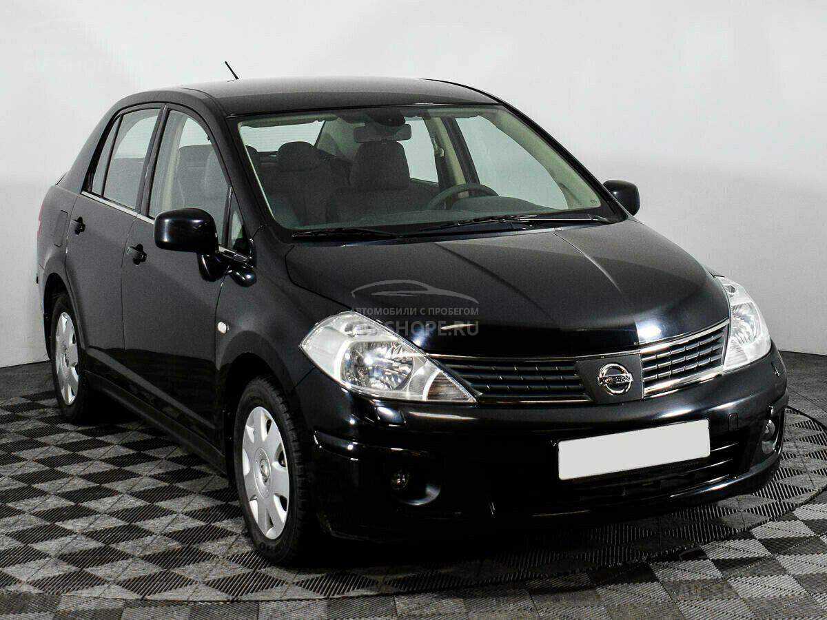 Nissan tiida 1.6 mt 2008