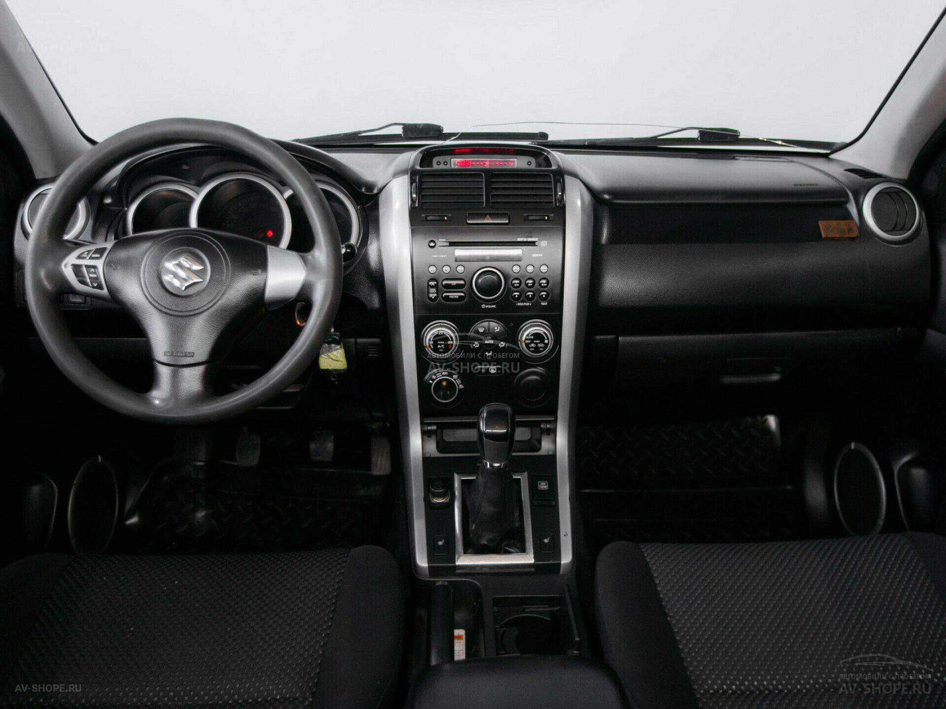 Купить Suzuki Grand Vitara 2.0i MT (140 л.с.) 2007 года, с пробегом в  кредит | Сузуки Grand Vitara 2.0i MT (140 л.с.), бежевый, 117 000 км за 459  000 руб. | Лот