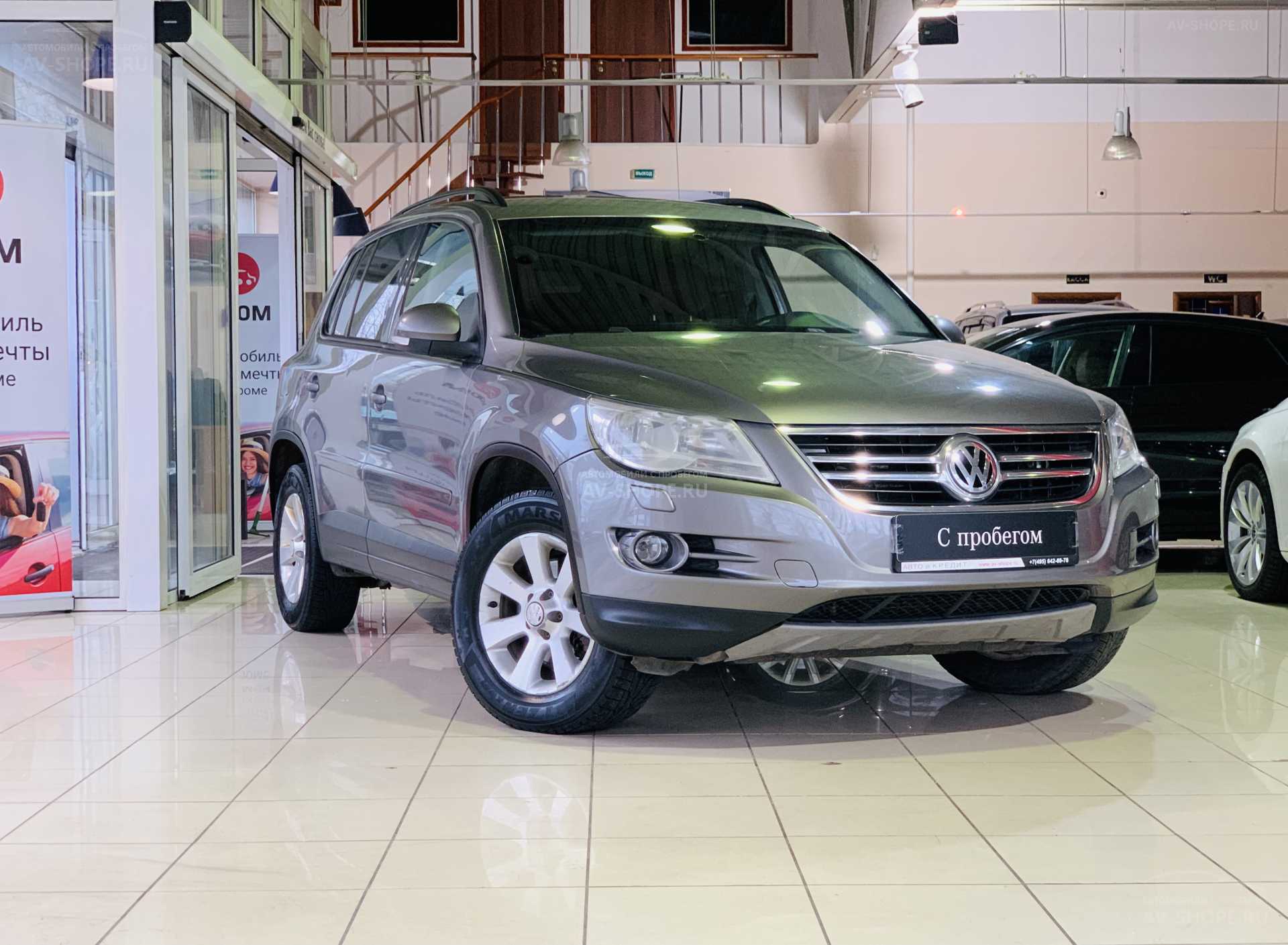 Купить Volkswagen Tiguan 2.0d AT (140 л.с.) 2009 года, с пробегом в кредит  | Фольксваген Тигуан 2.0d AT (140 л.с.), серый, 157 000 км за 689 900 руб.  | Лот №8136 |