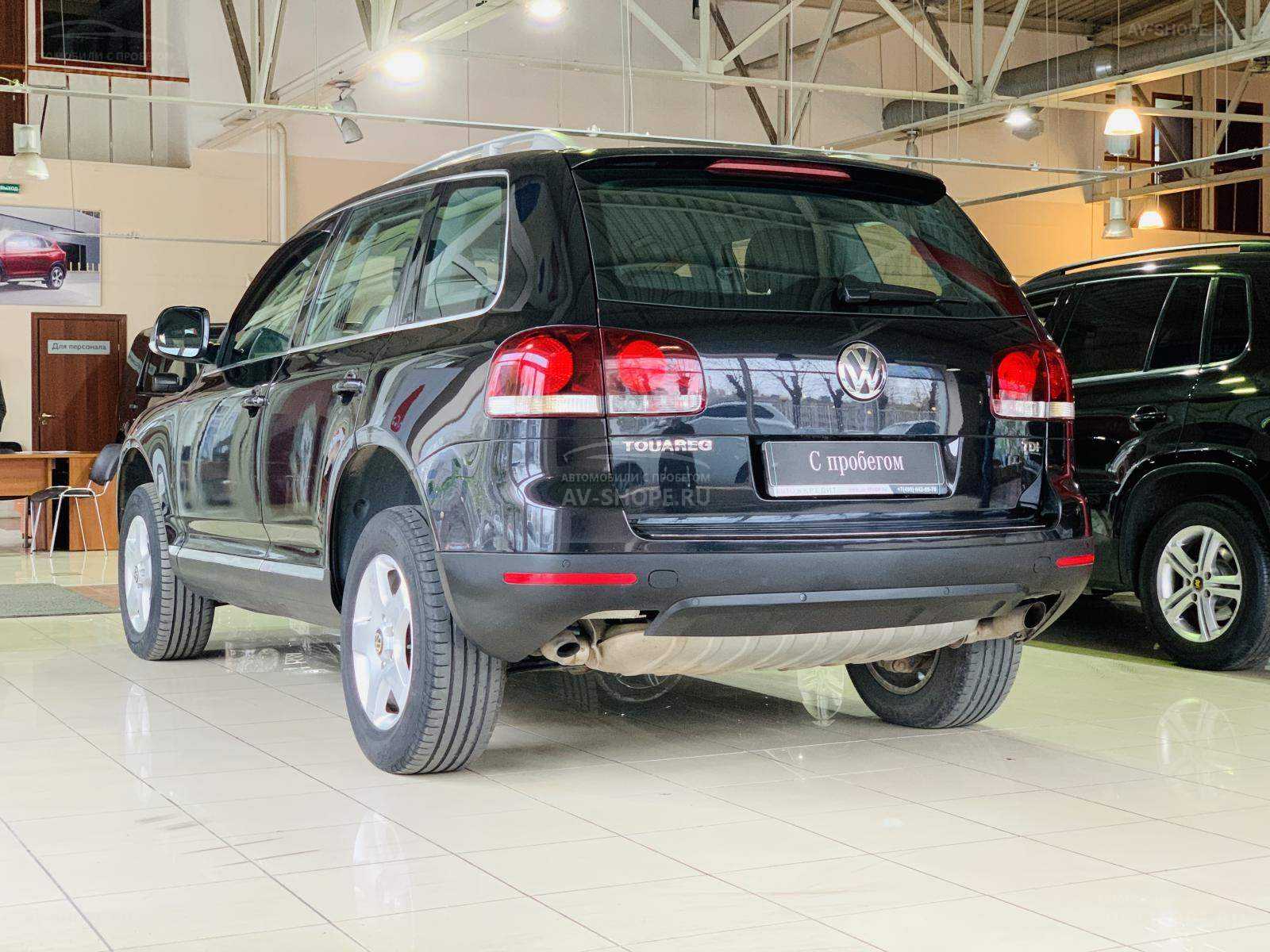 Купить Volkswagen Touareg 2.5d AT (174 л.с.) 2009 года, с пробегом в кредит  | Фольксваген Туарег 2.5d AT (174 л.с.), серый, 193 000 км за 729 900 руб.  | Лот №1997 |